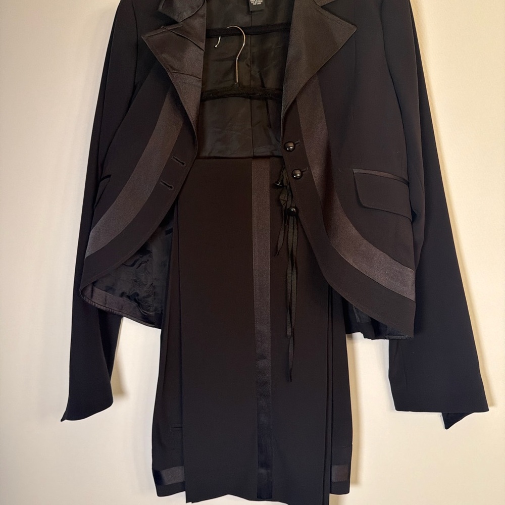 Arden B Chic Black and Gray Blazer Set